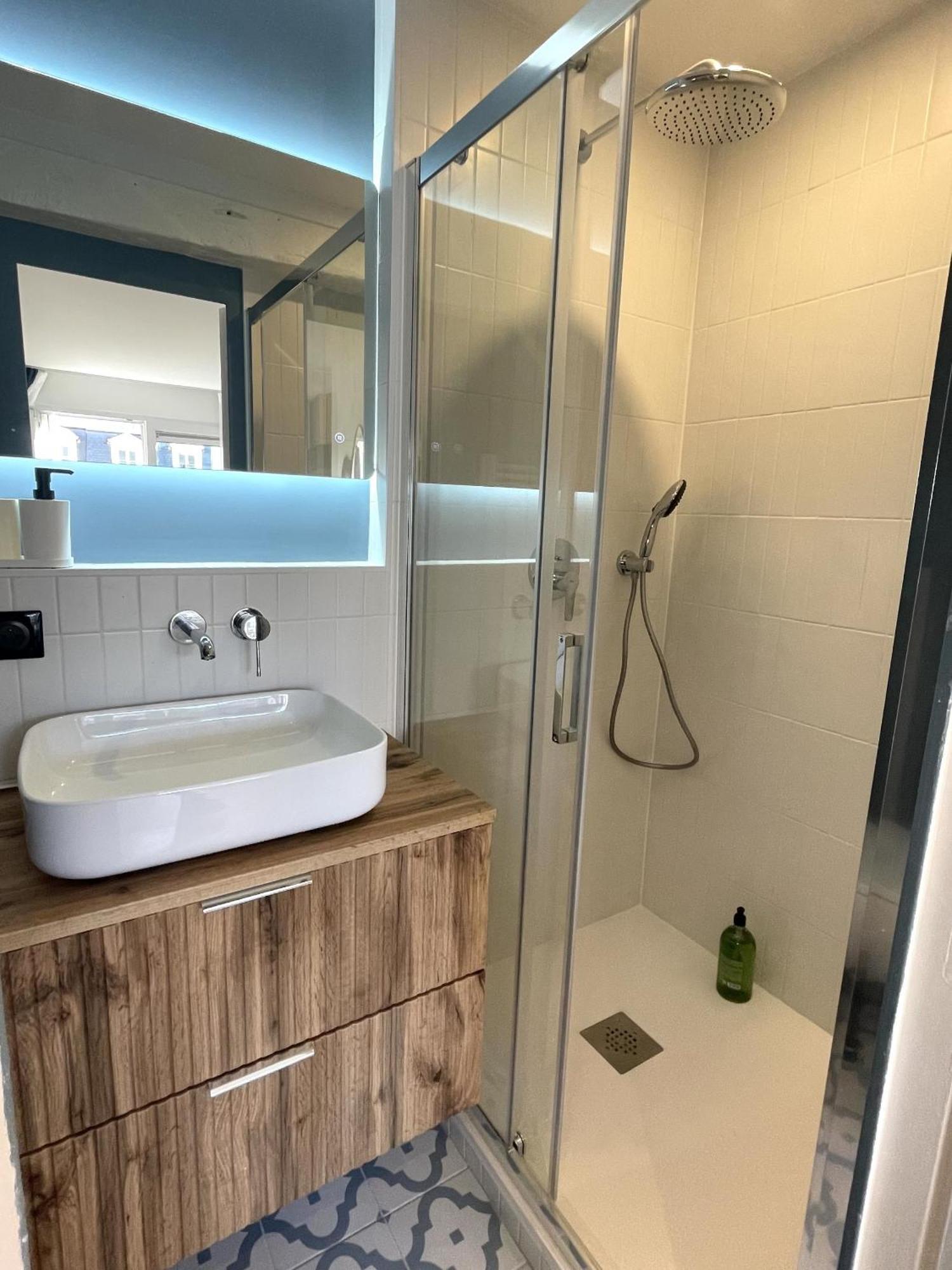 Sous Le Chene Bleu - Appartement Cosy Au Coeur De Dijon Eksteriør bilde